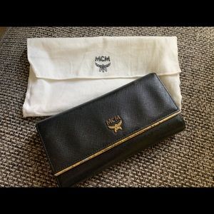 MCM wallet